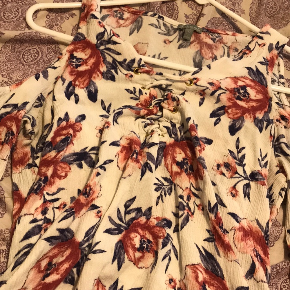 Floral off shoulder cut top